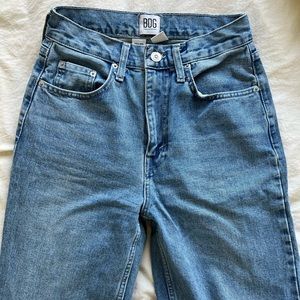 Urban Outfitters High Rise Baggy Jean in Medium Wash